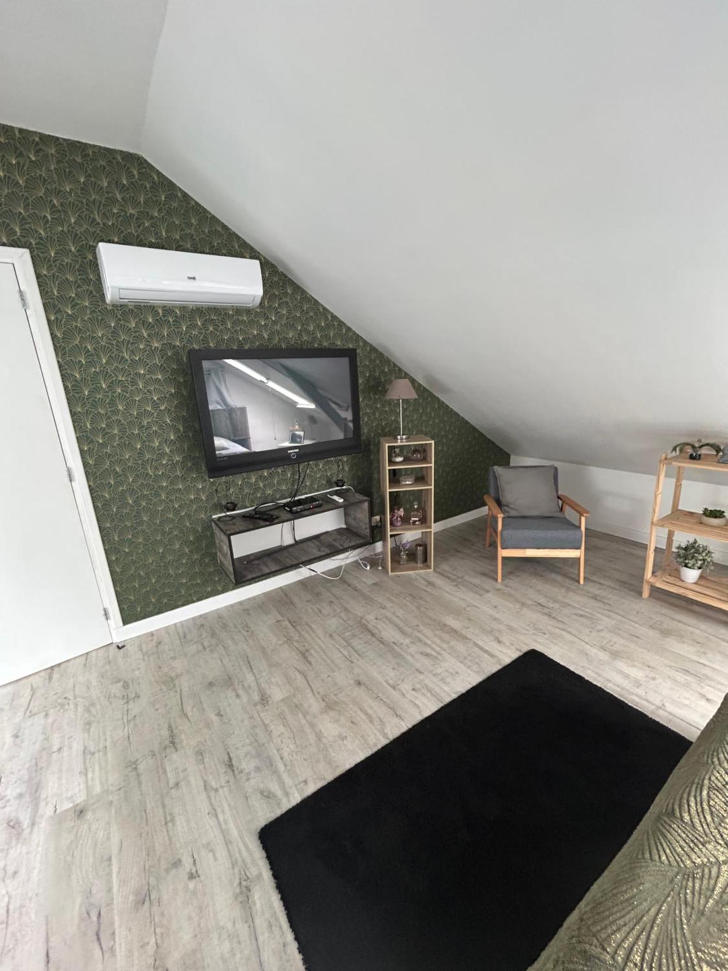 Loft And Spa Les Preaux Eksteriør billede